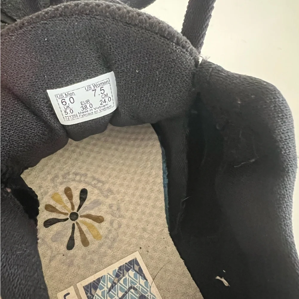 Vans Evdnt Ultimate Waffle Divine Floral Black, size 7.5 - Picture 11 of 11